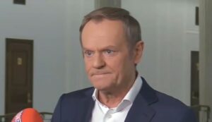 Dymisja w rządzie Tuska. Joanna Mucha, wiceminister edukacji narodowej, złożyła rezygnację ze swojego stanowiska w rządzie Donalda Tuska. Decyzja ta, ogłoszona 23 czerwca 2025 roku. 